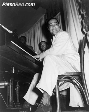 Duke Ellington al piano