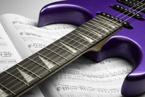 Tomando clases de guitarra Tomando clases de guitarra